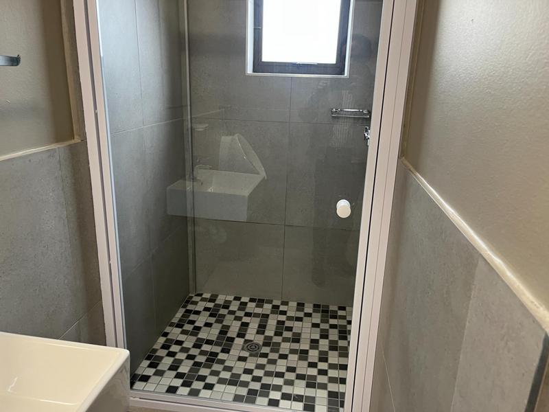 To Let Commercial Property for Rent in Montague Gardens Western Cape